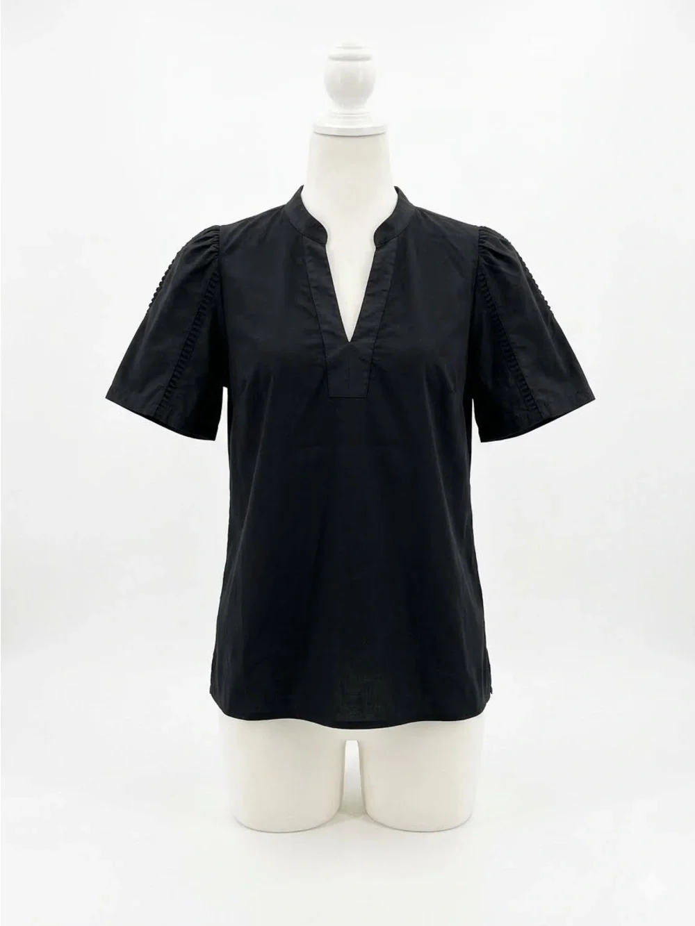 LOFT Black Split V-Neck Puff Sleeve Top, Size L‎